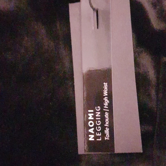 Dynamite velvet leggings - Picture 6 of 10